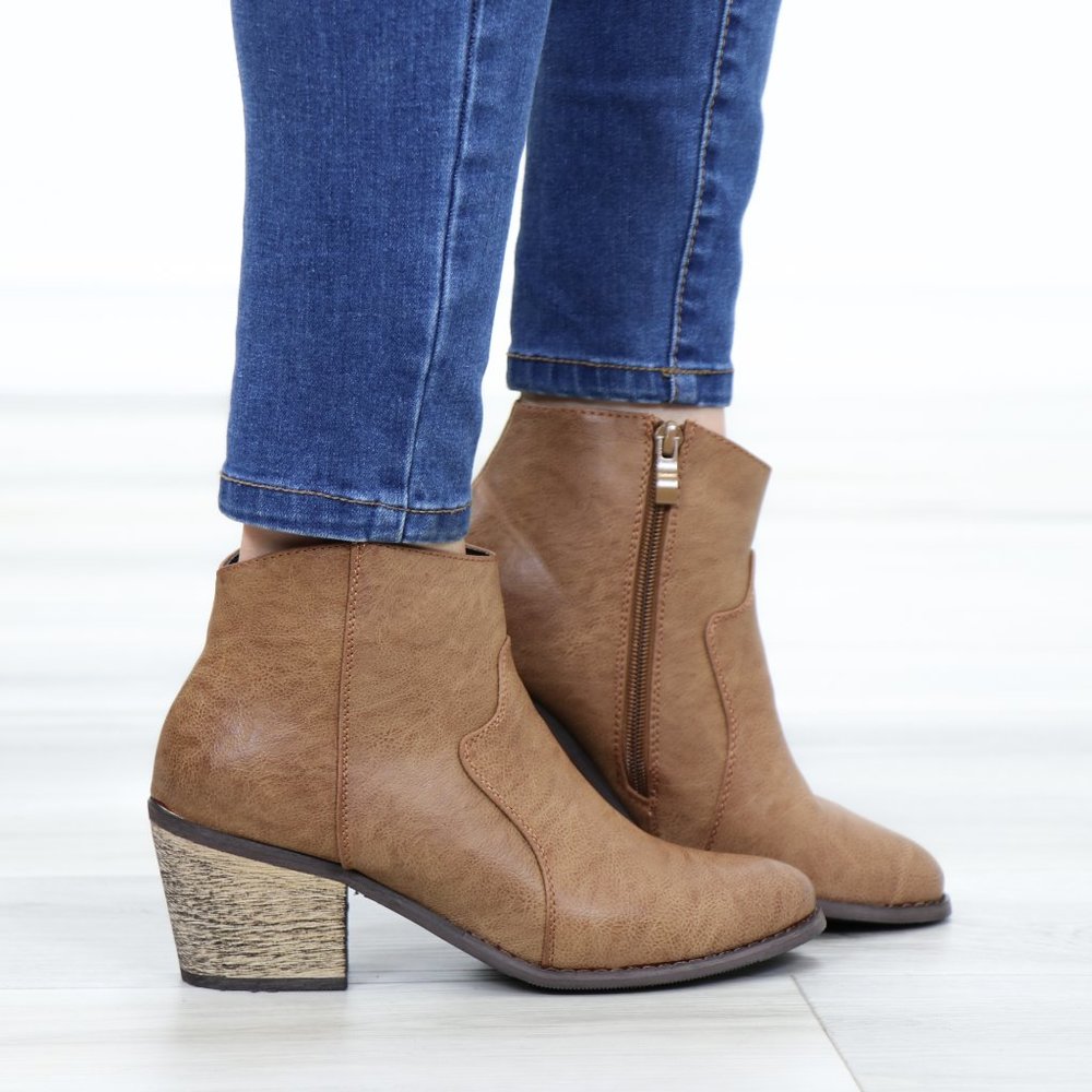 Cowgirl Ankle Booties Faux Leather - Picture 4 of 9